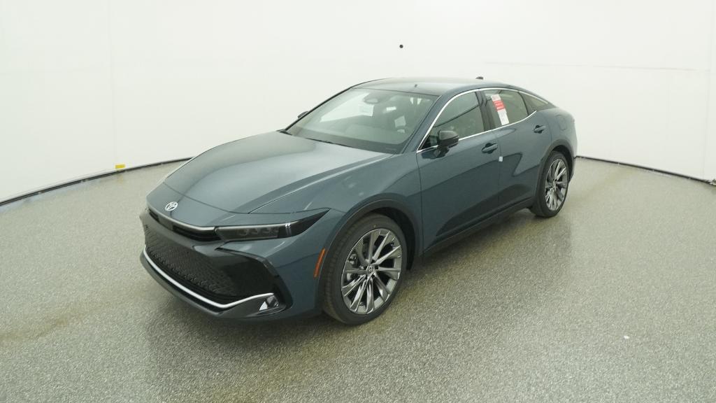 2026 Toyota Crown Limited's photo