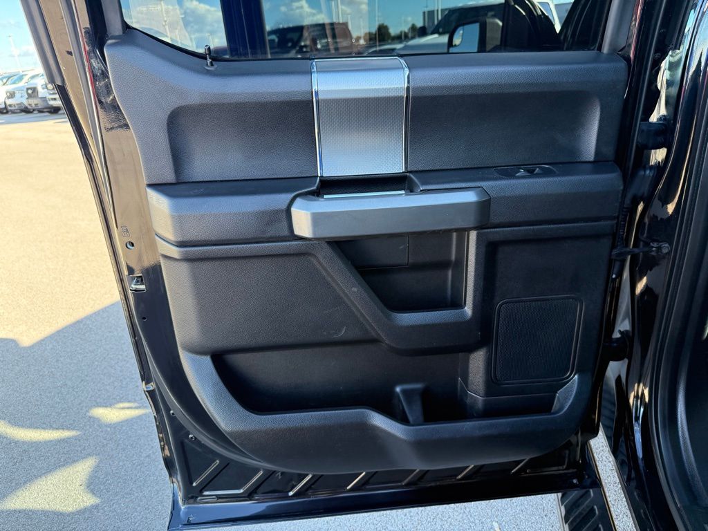 2016 Ford F-150 XLT photo 10