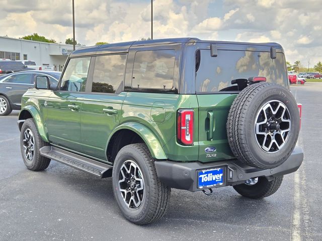 2025 Ford Bronco Outer Banks photo 5