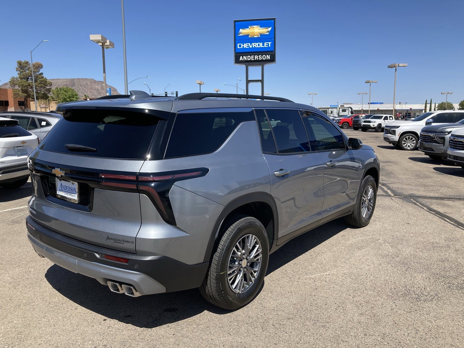 2026 Chevrolet Traverse photo 5