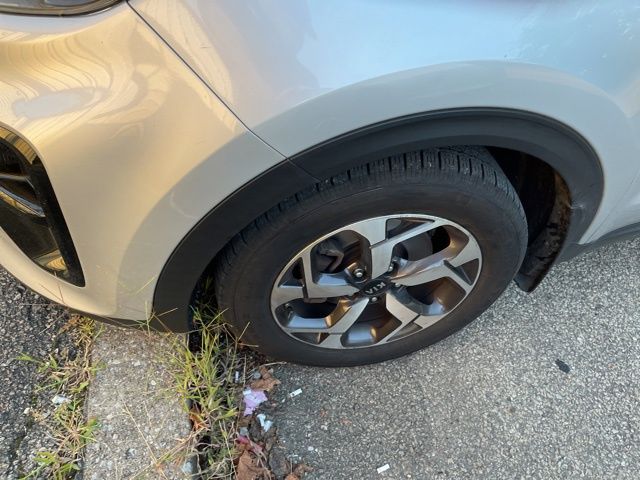 2021 Kia Sportage LX photo 3