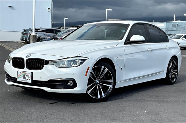 2018 BMW 3 Series 330e