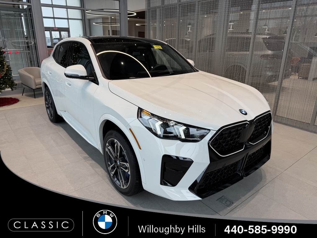 2026 BMW X2 28i's photo