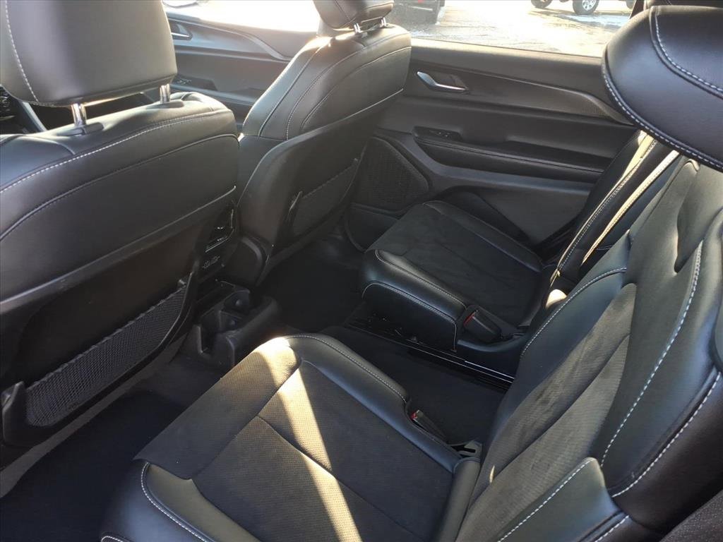 2025 JEEP GRAND CHEROKEE L - Image 29