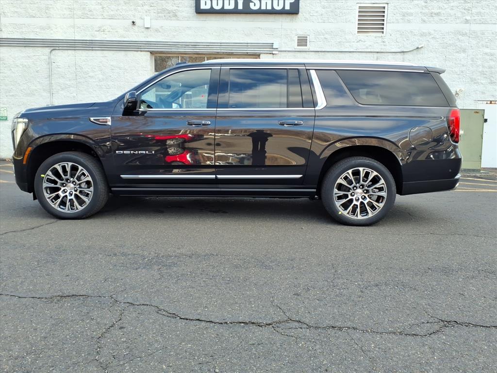 2026 Gmc Yukon XL Denali photo 4