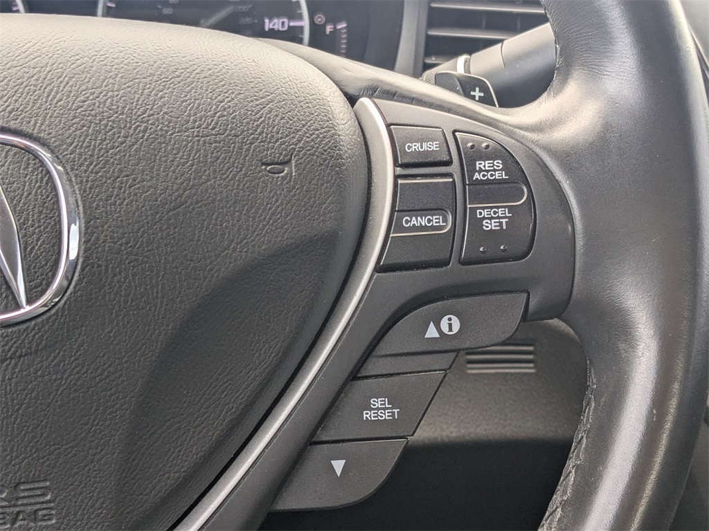 2017 Acura ILX Premium Technology Plus photo 22
