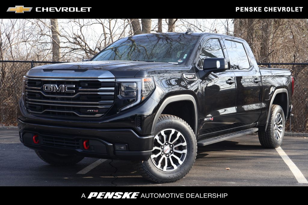 2022 GMC Sierra 1500 AT4's photo