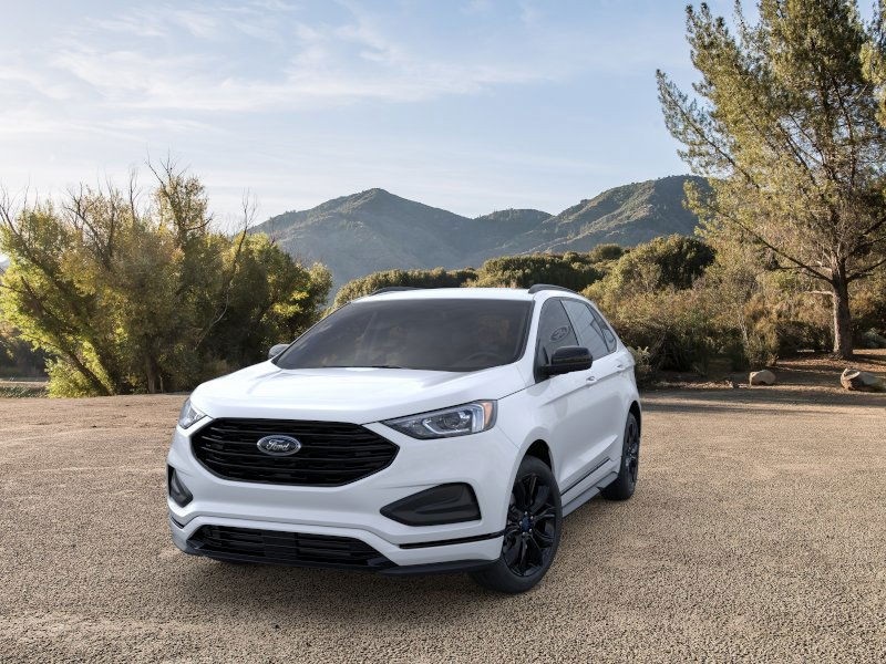 2024 Ford Edge SE photo 3