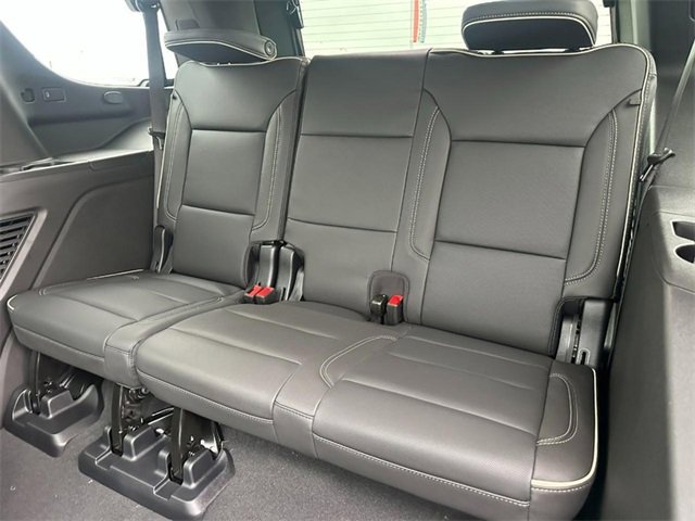 2025 Chevrolet Tahoe Premier photo 4