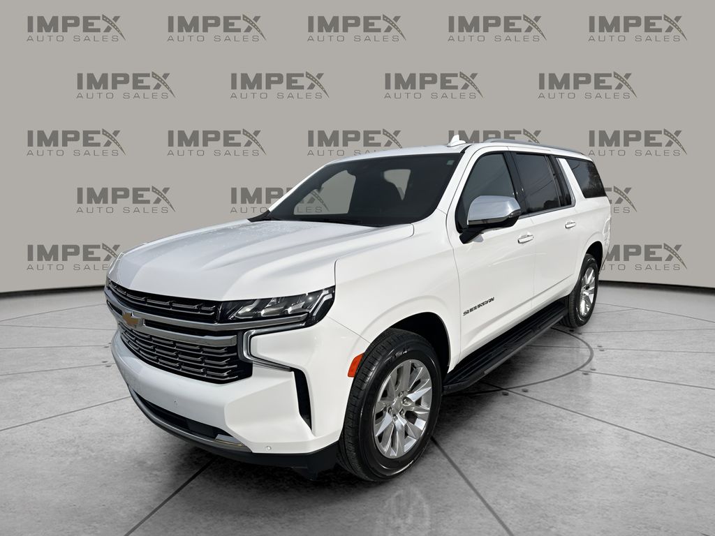2023 Chevrolet Suburban Premier's photo