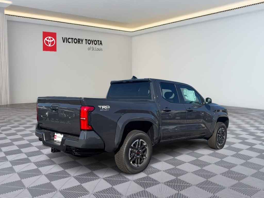 2025 Toyota Tacoma TRD Sport 4x4 Double Cab photo 3
