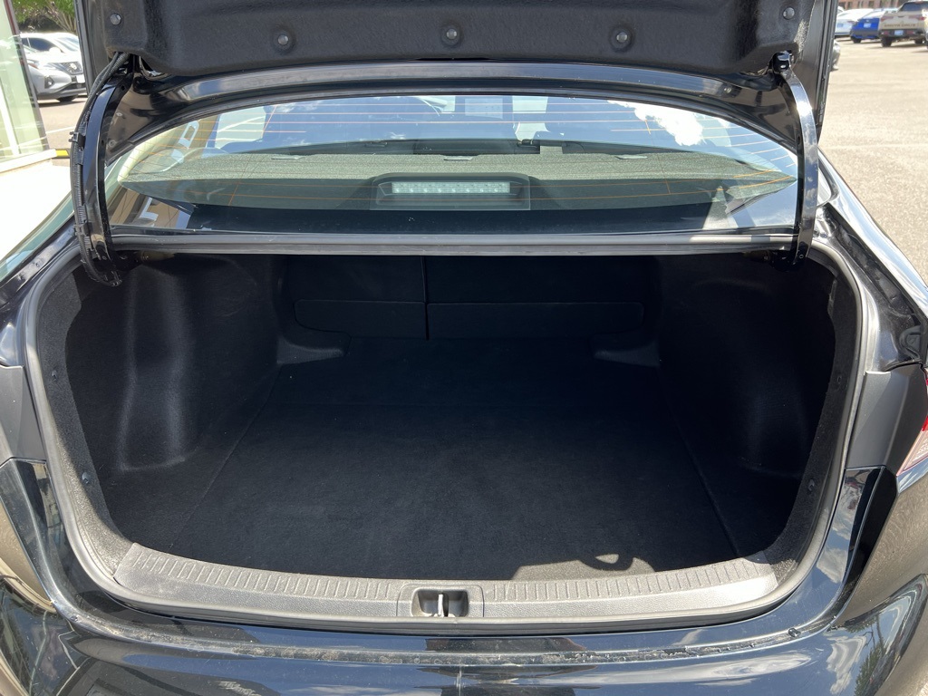 2024 Toyota Corolla LE photo 6