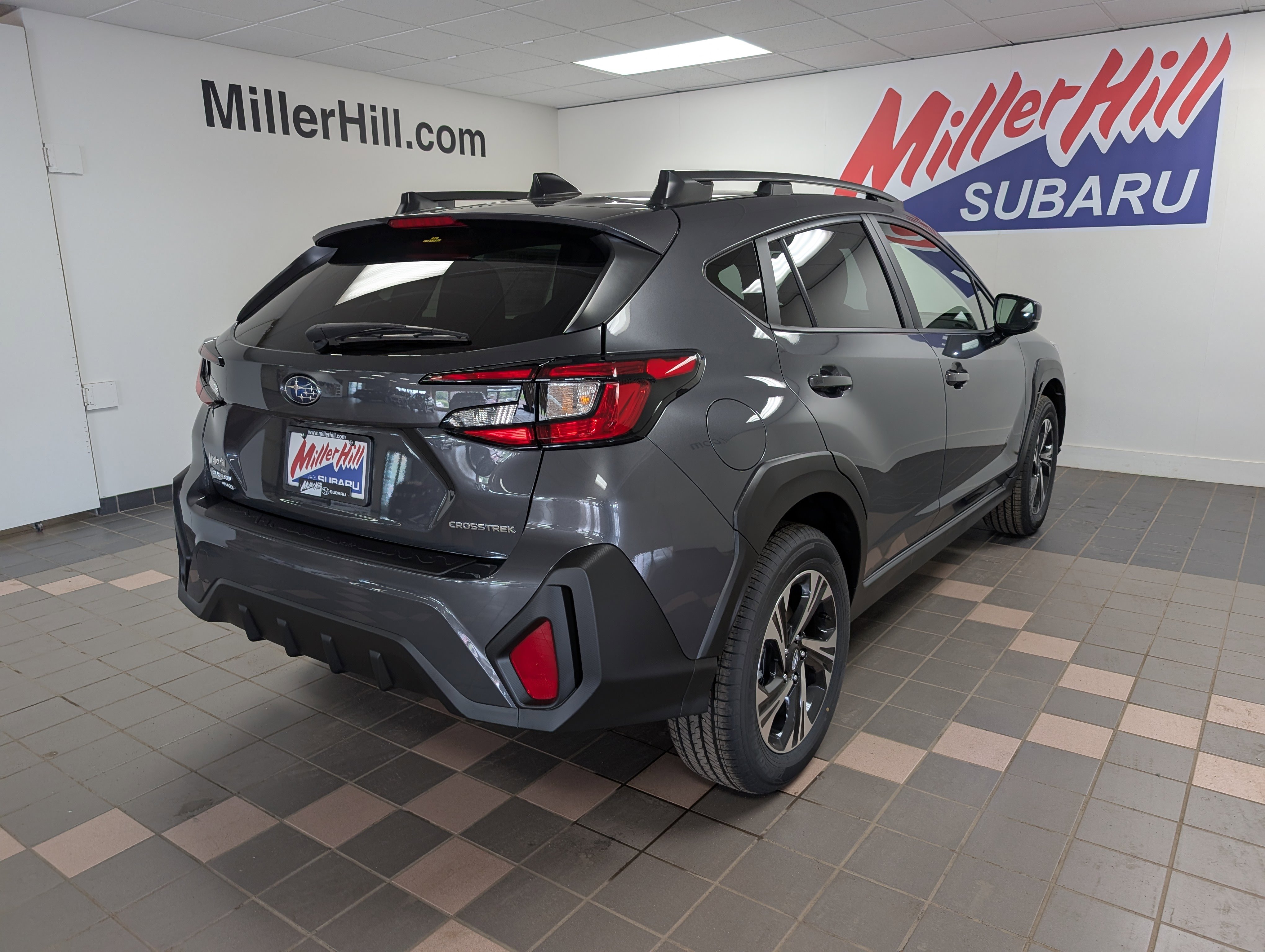 2025 Subaru Crosstrek Premium photo 8