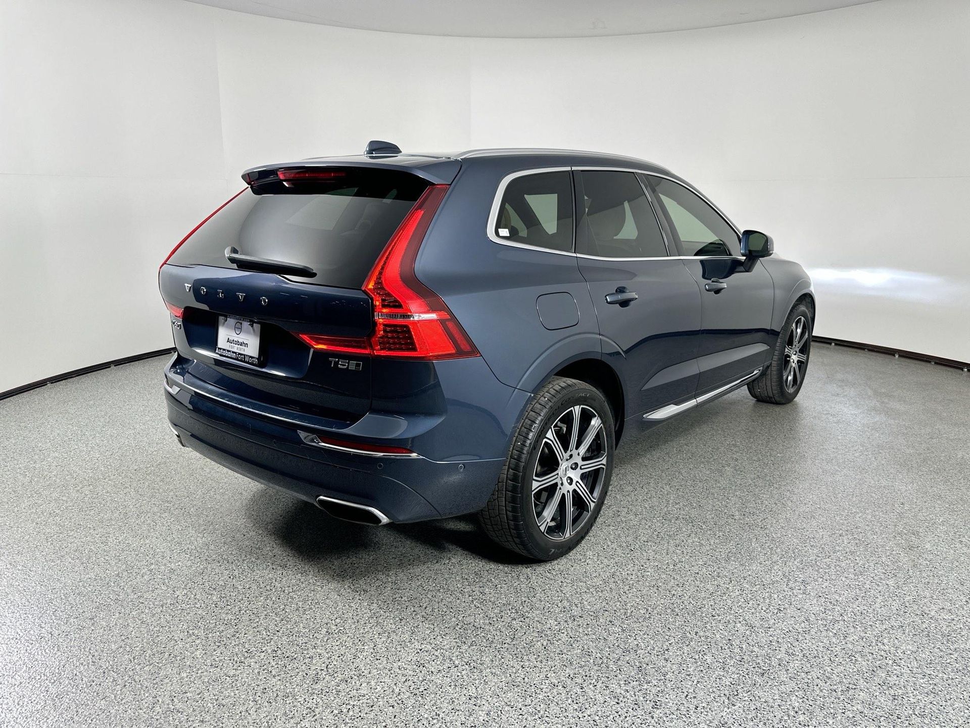 2020 Volvo XC60 T5 Inscription photo 4
