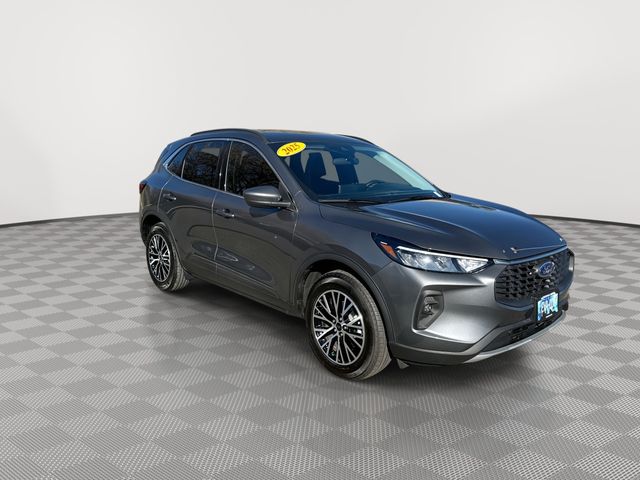2025 Ford Escape Plug-In Hybrid Base photo 2