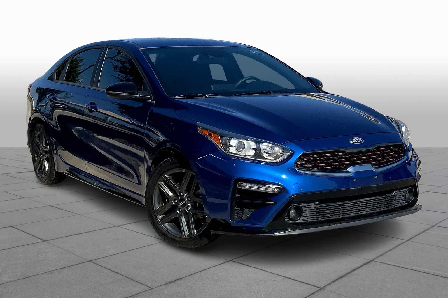 2021 Kia Forte GT-Line photo 2
