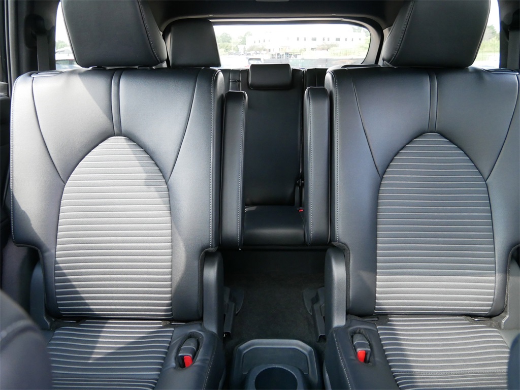2024 Toyota Highlander XSE photo 17