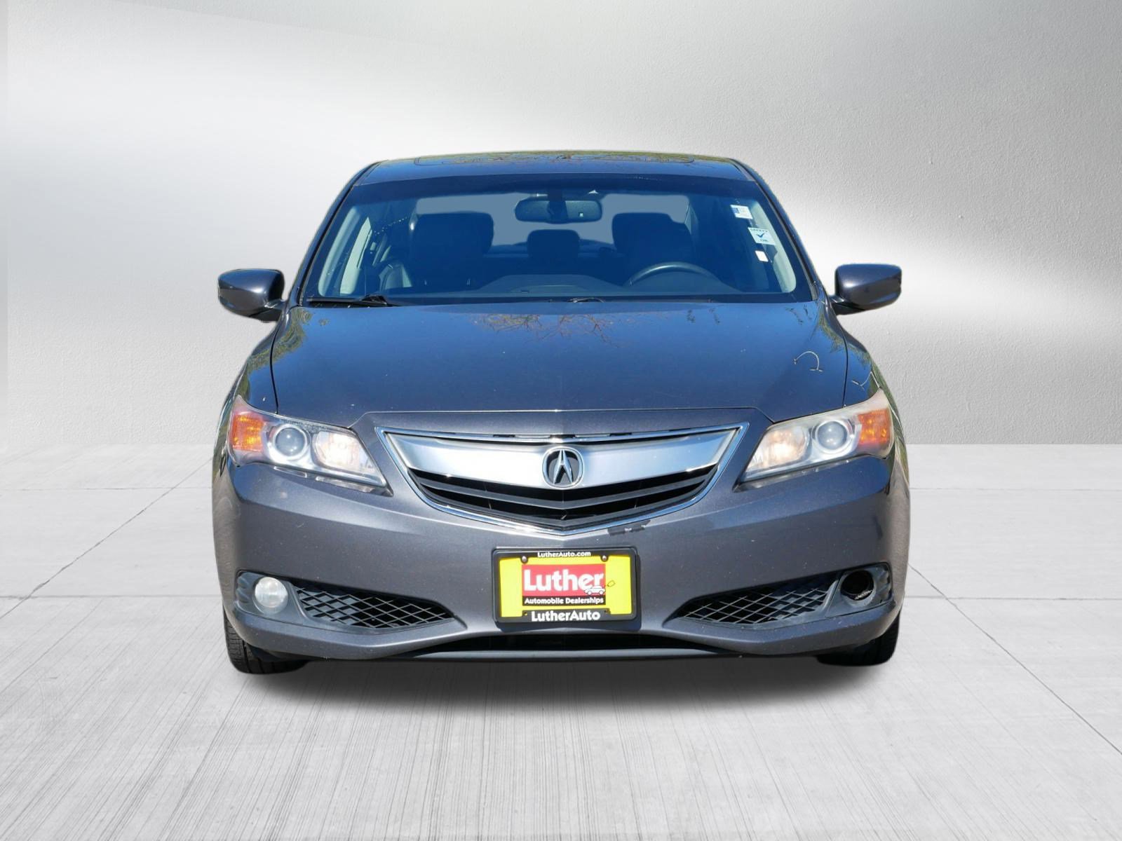 Used 2013 Acura ILX Premium with VIN 19VDE1F50DE008665 for sale in Vadnais Heights, Minnesota