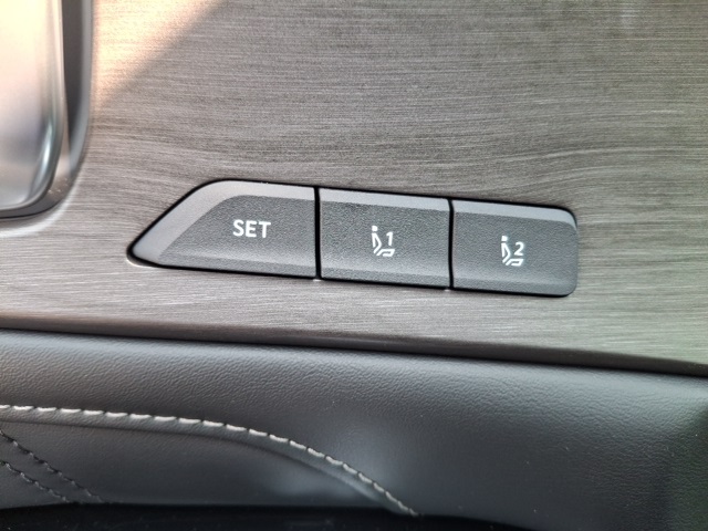 2026 Kia Sorento EX photo 11