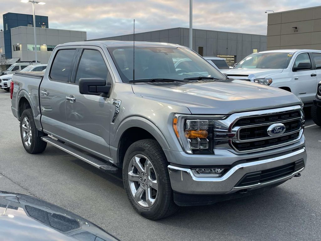 2023 Ford F-150 XLT's photo