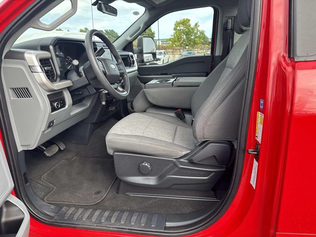 2025 Ford F-350 XL photo 8