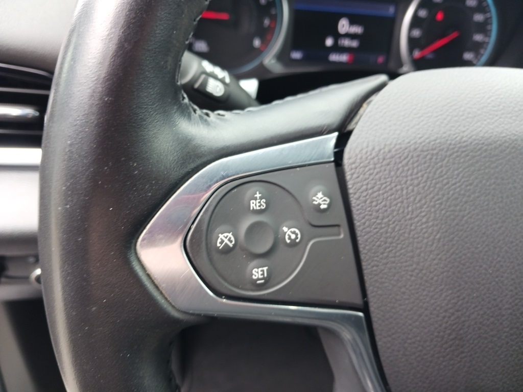 2022 Chevrolet Traverse Cloth photo 12