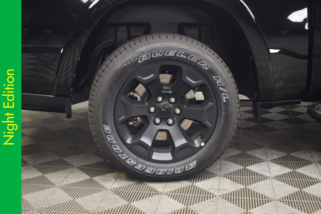 2025 Ram 1500 Big Horn Lone Star photo 3