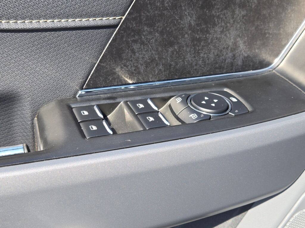 2022 Ford F-150 XLT photo 22