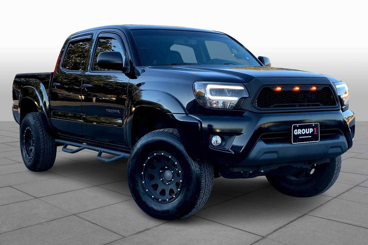 2013 Toyota Tacoma photo 2