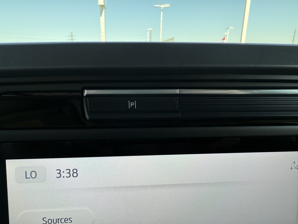 2025 Ford F-150 XLT photo 41