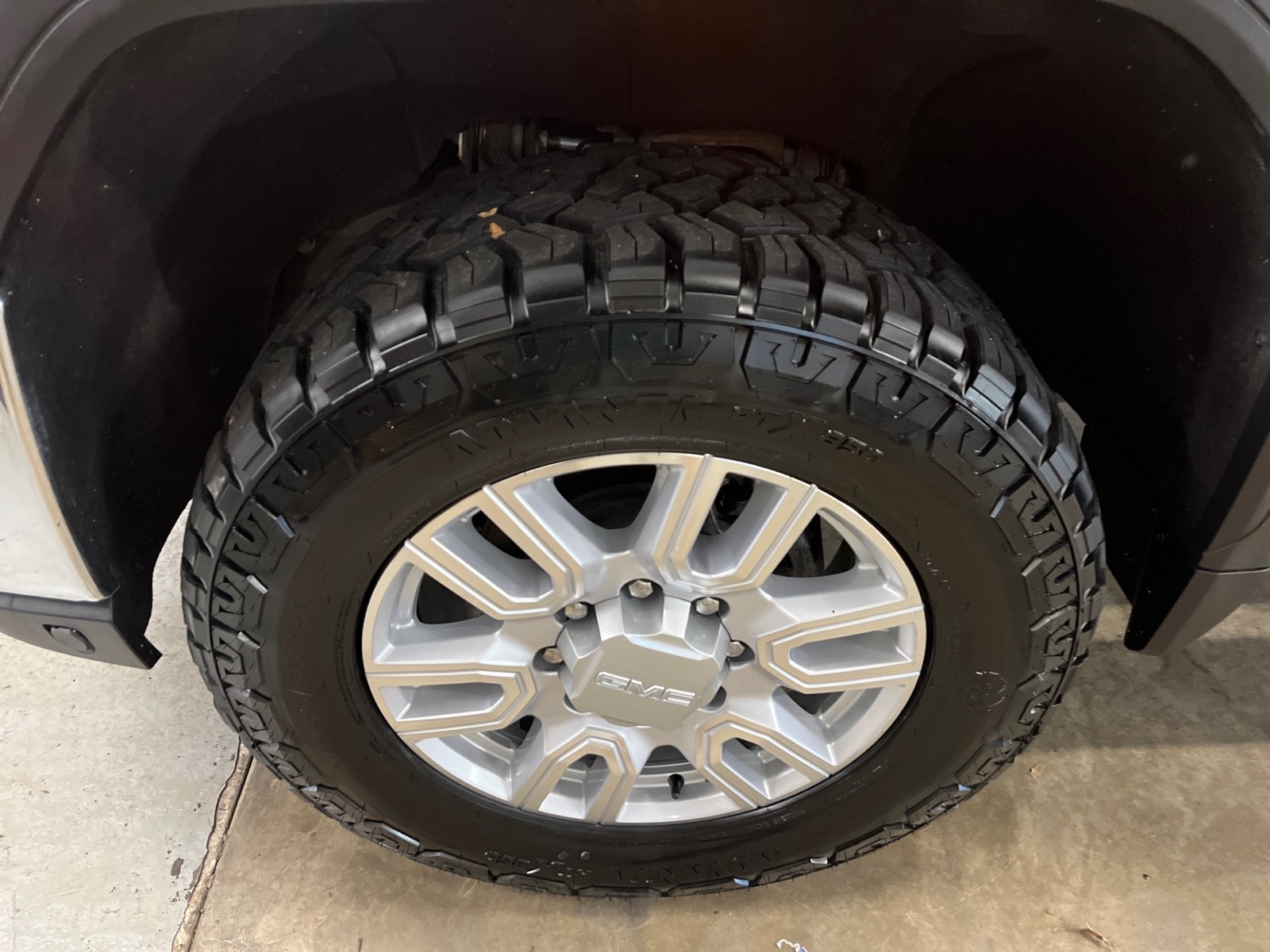 2020 Gmc Sierra SLT photo 4