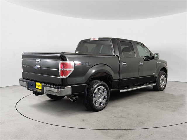 2011 Ford F-150 XLT photo 4