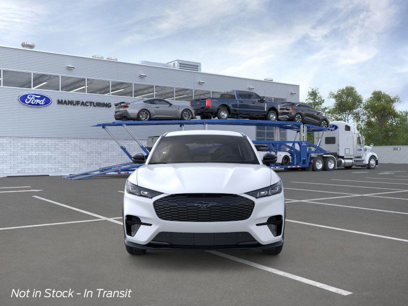 2025 Ford Mustang Mach-E Premium photo 4