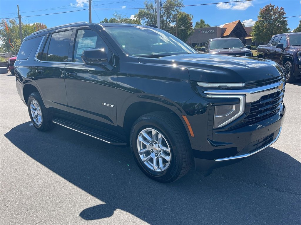 2025 Chevrolet Tahoe LS photo 6