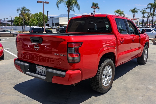 2023 Nissan Frontier SV photo 3