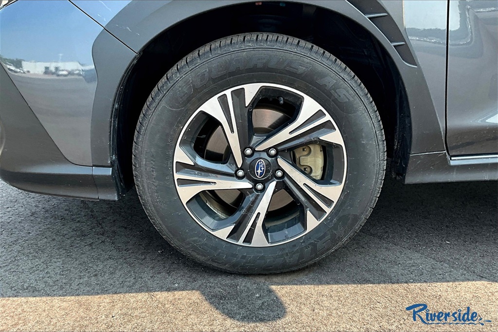 2024 Subaru Crosstrek Premium photo 7