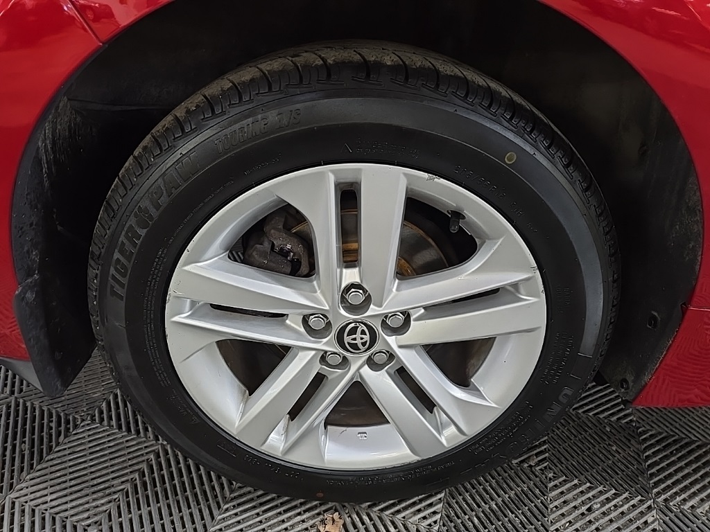 2021 Toyota Corolla SE photo 13