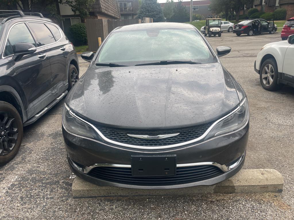 Used 2015 Chrysler 200 Limited with VIN 1C3CCCAB0FN596586 for sale in Kansas City
