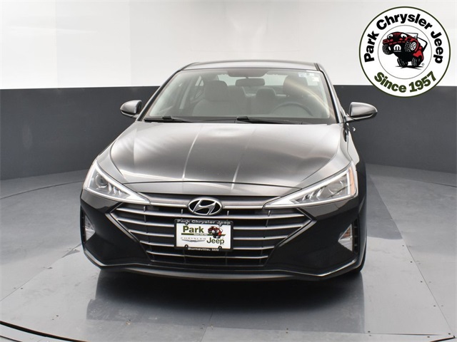 Used 2019 Hyundai Elantra SE with VIN 5NPD74LF4KH429717 for sale in Burnsville, Minnesota