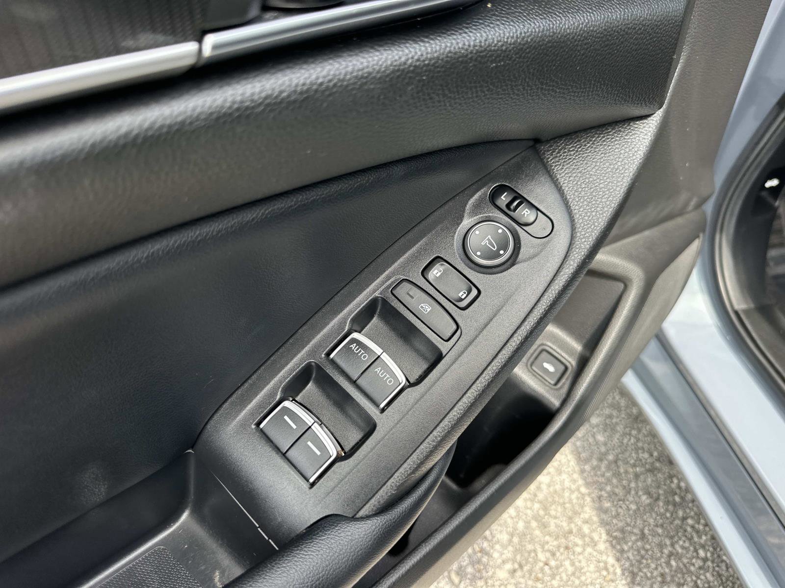 2022 Honda Accord Hybrid Sport photo 16