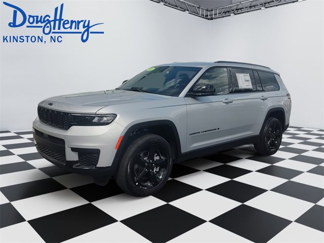 2025 Jeep Grand Cherokee L Altitude's photo