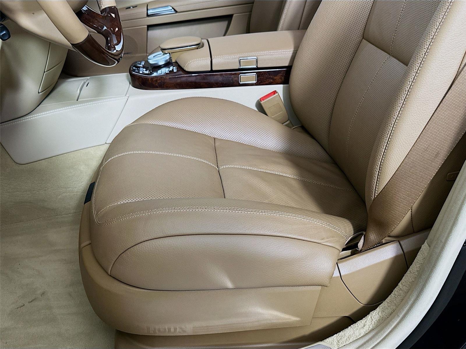 2009 Mercedes Benz S 4MATIC photo 18
