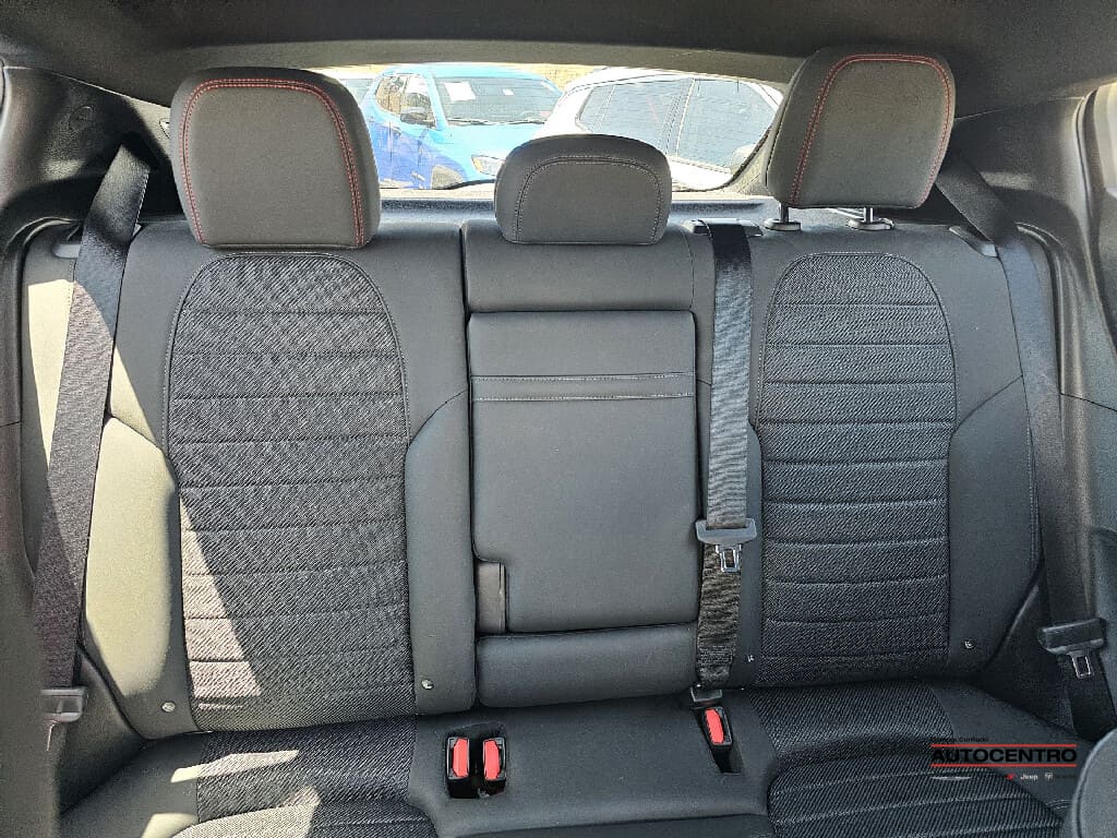 2023 Dodge Hornet GT photo 3