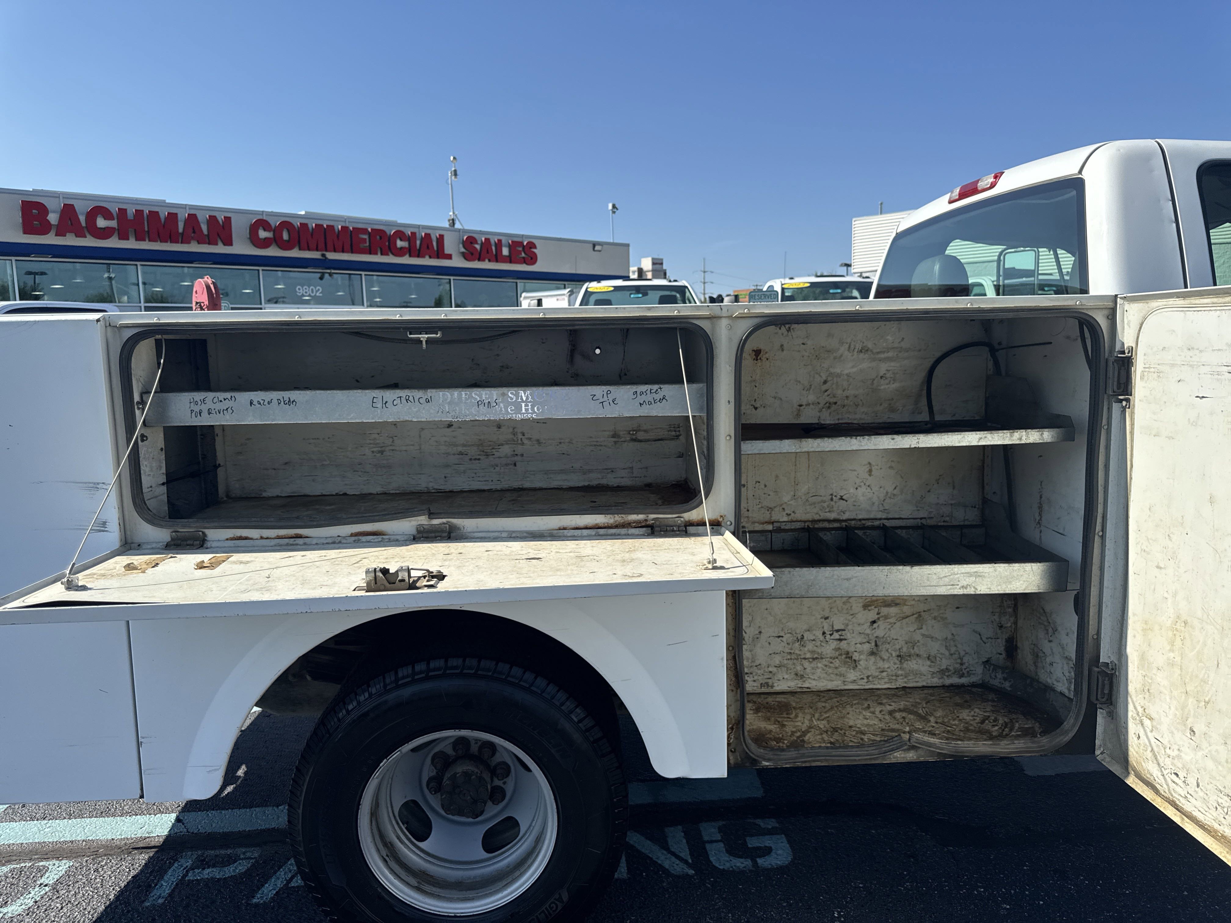 2006 Chevrolet Silverado 3500HD photo 3