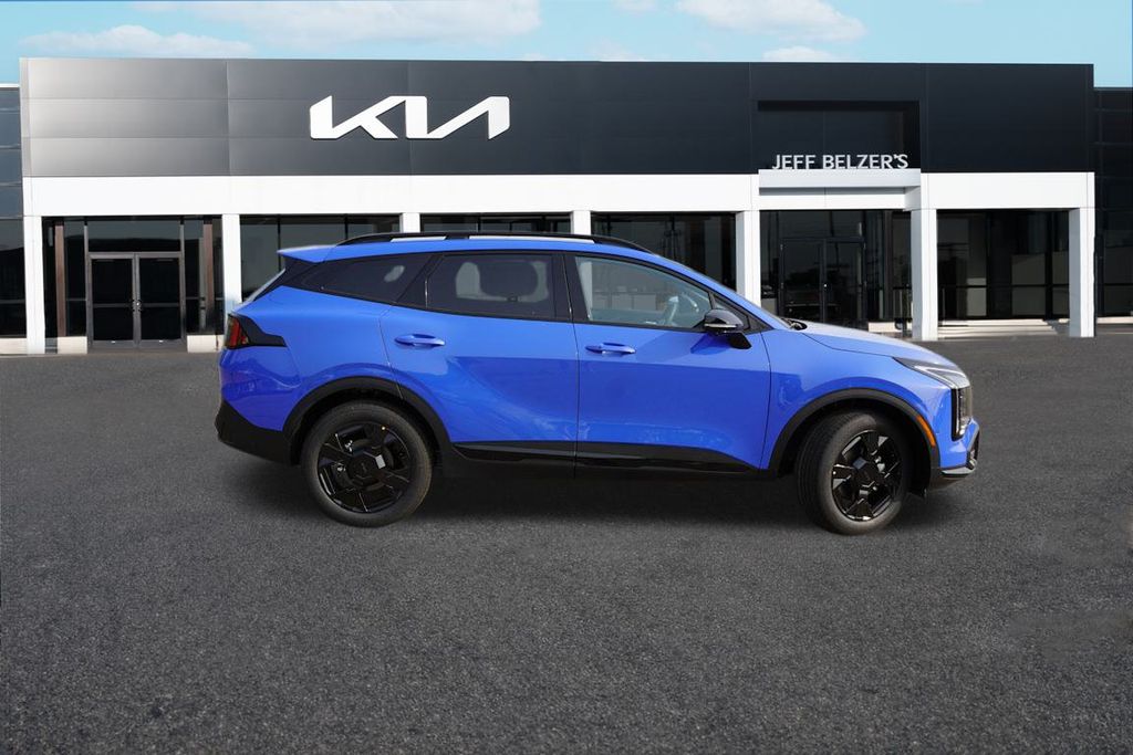 2026 Kia Sportage X-Line photo 2