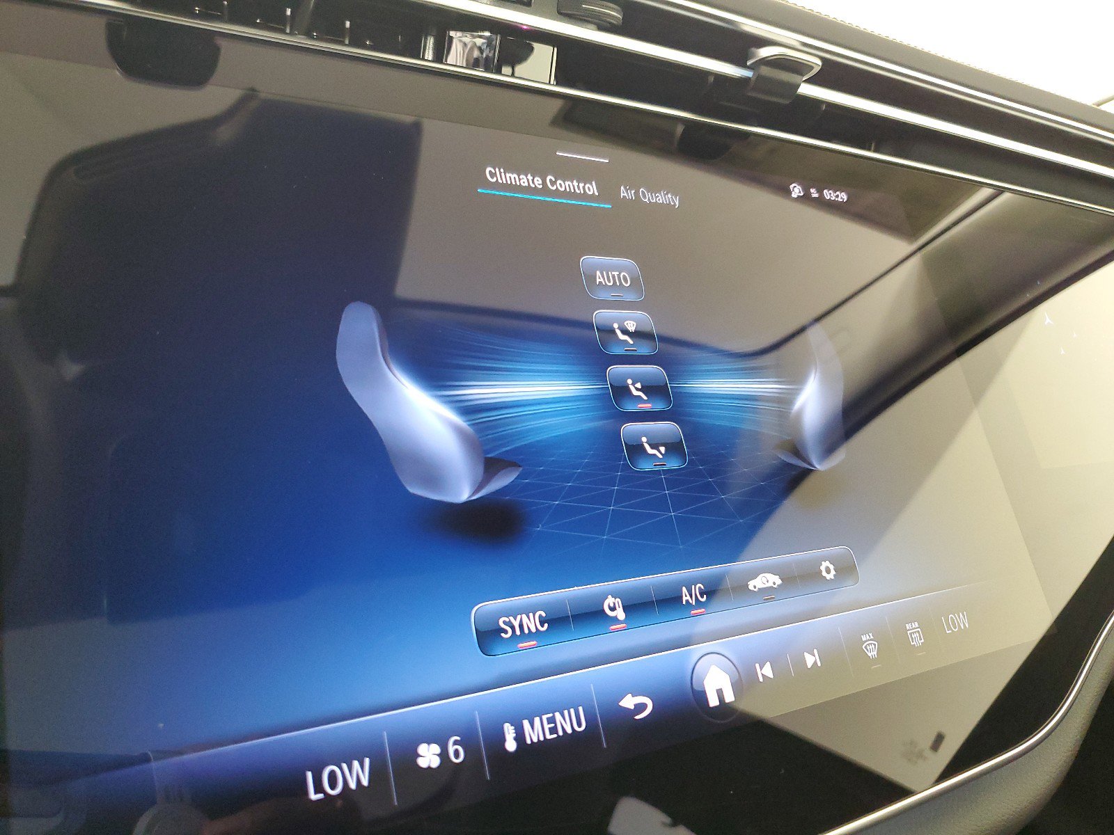 2025 Mercedes Benz E 450 4MATIC photo 28