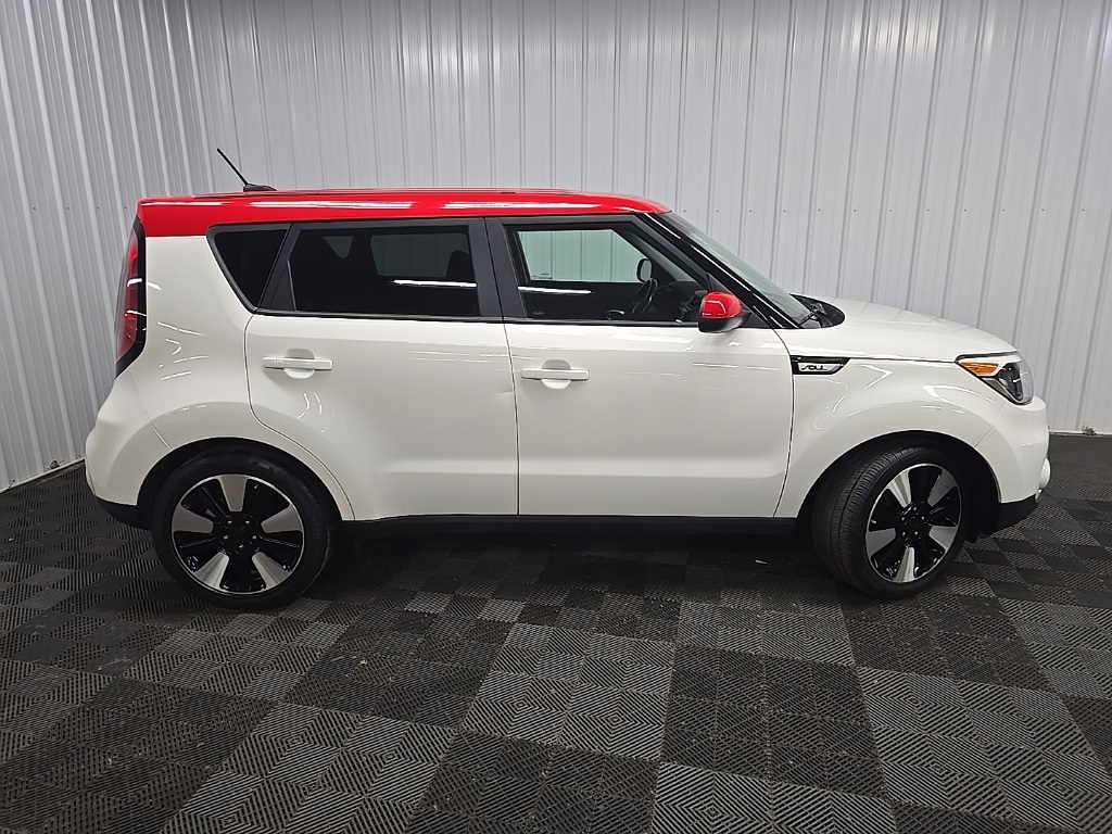 2019 Kia Soul Plus photo 2