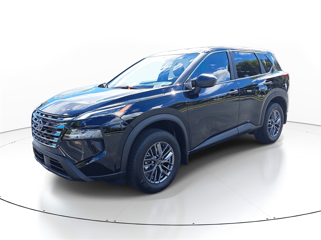 2026 Nissan Rogue S photo 4