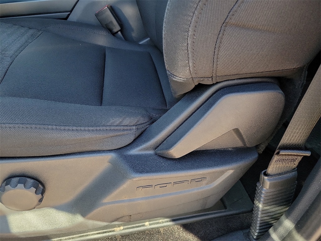 2023 Ford F-150 XL photo 19