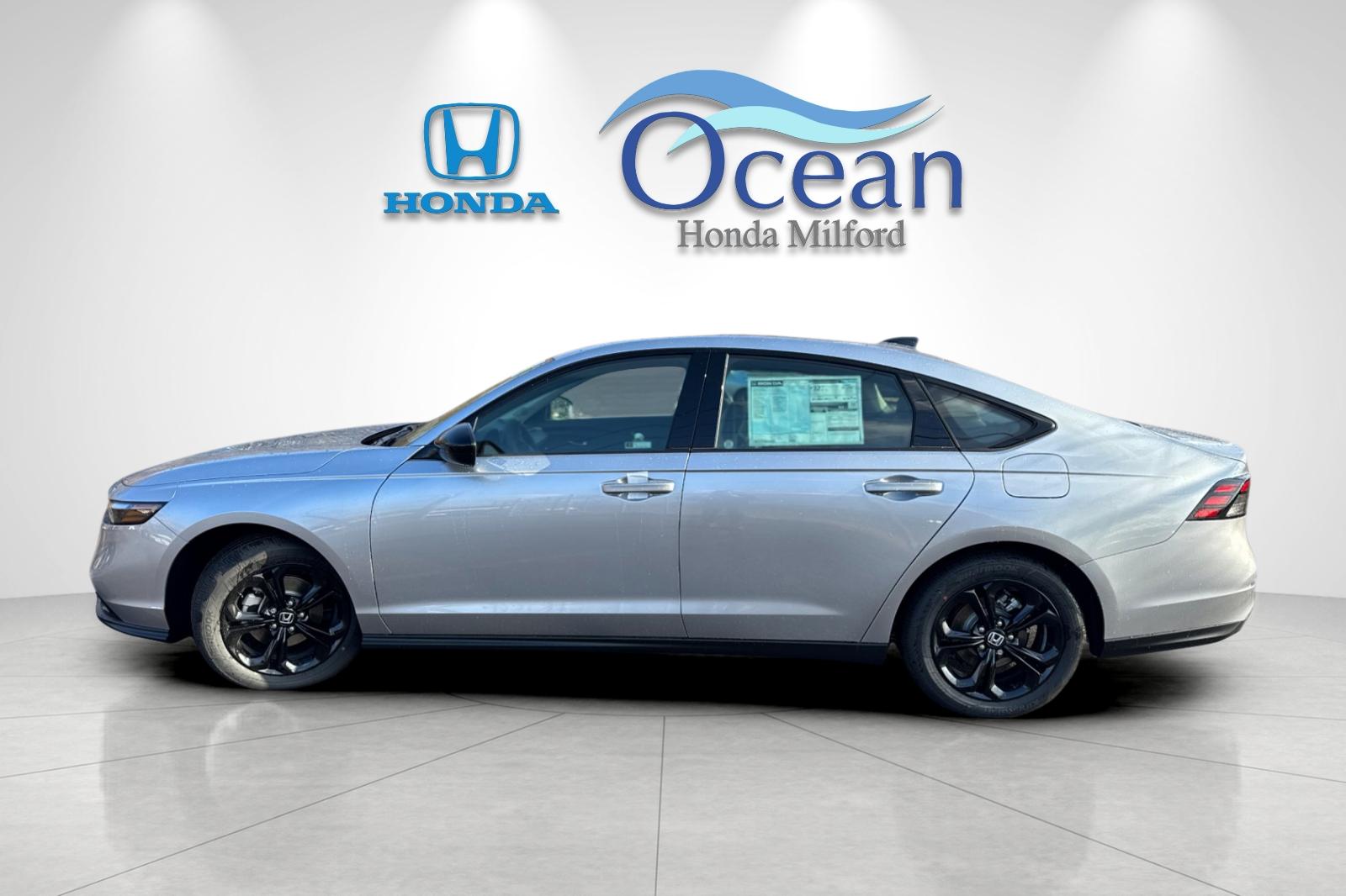 2025 Honda Accord 1.5T SE photo 2